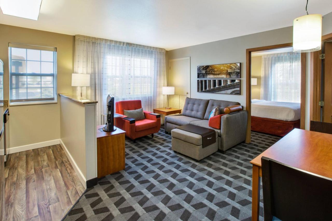  | TownePlace Suites Detroit Sterling Heights