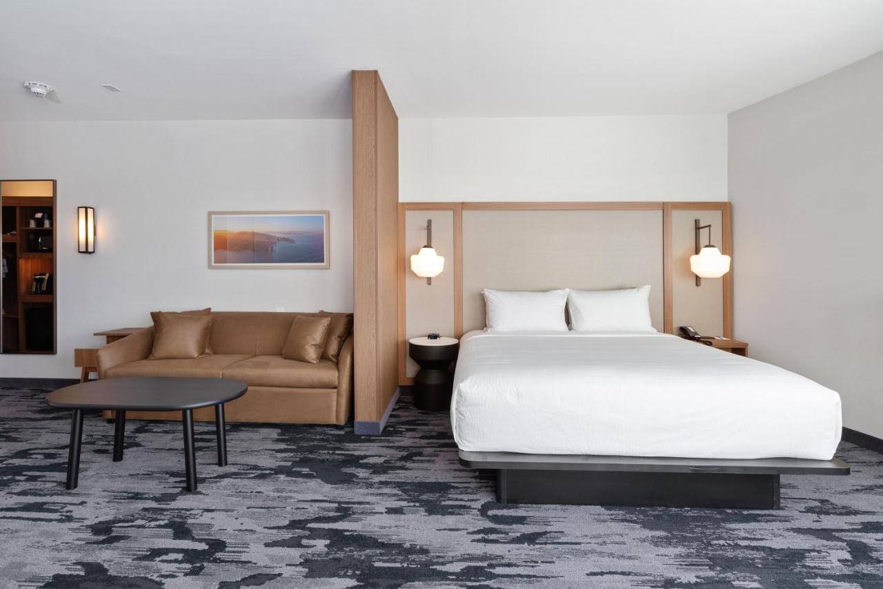| Fairfield by Marriott Inn & Suites San Francisco Pacifica