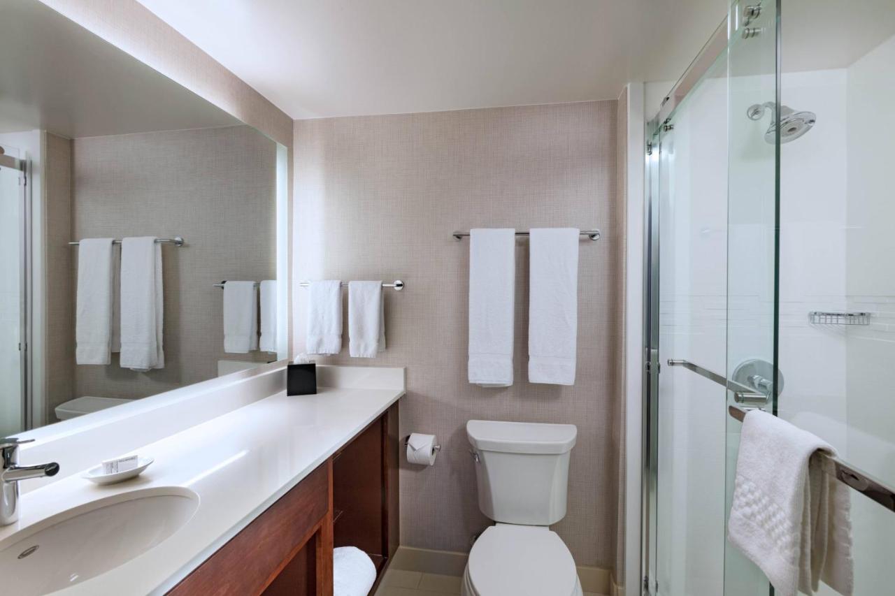 Two-Bedroom Suite at Residence Inn by Marriott Austin The Domain Area