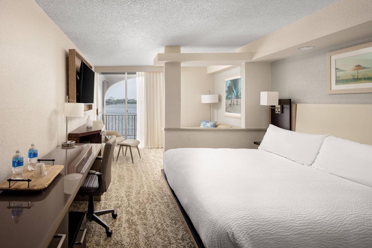  | Fairfield Inn And Suites By Marriott Palm Beach