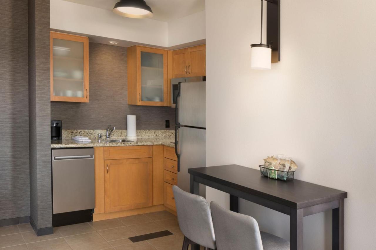 Studio at Residence Inn by Marriott Sacramento Downtown at Capitol Park