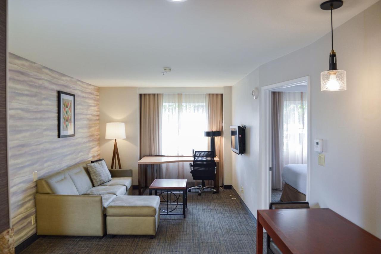 One-Bedroom Queen Suite with Sofa Bed at Residence Inn by Marriott La Mirada Buena Park