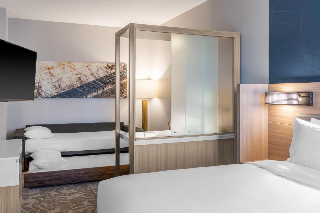 Suite with King, Trundle bed at SpringHill Suites by Marriott Overland Park Leawood