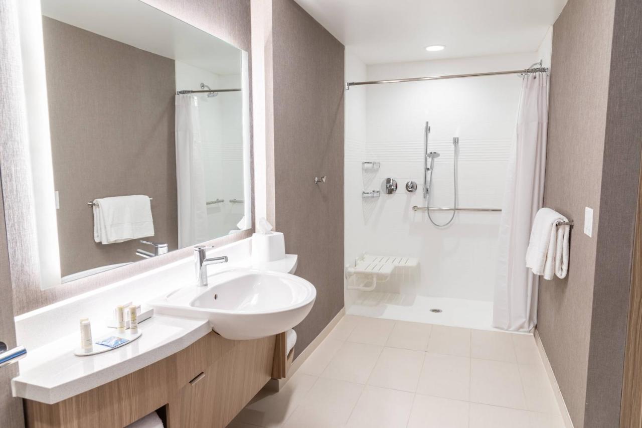 Suite with Queen, Trundle bed at SpringHill Suites by Marriott Overland Park Leawood
