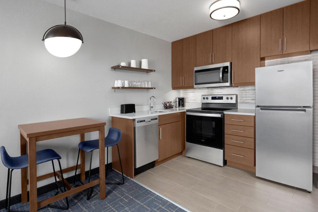 One-Bedroom King Suite with Sofa Bed at Residence Inn by Marriott Rehoboth Beach