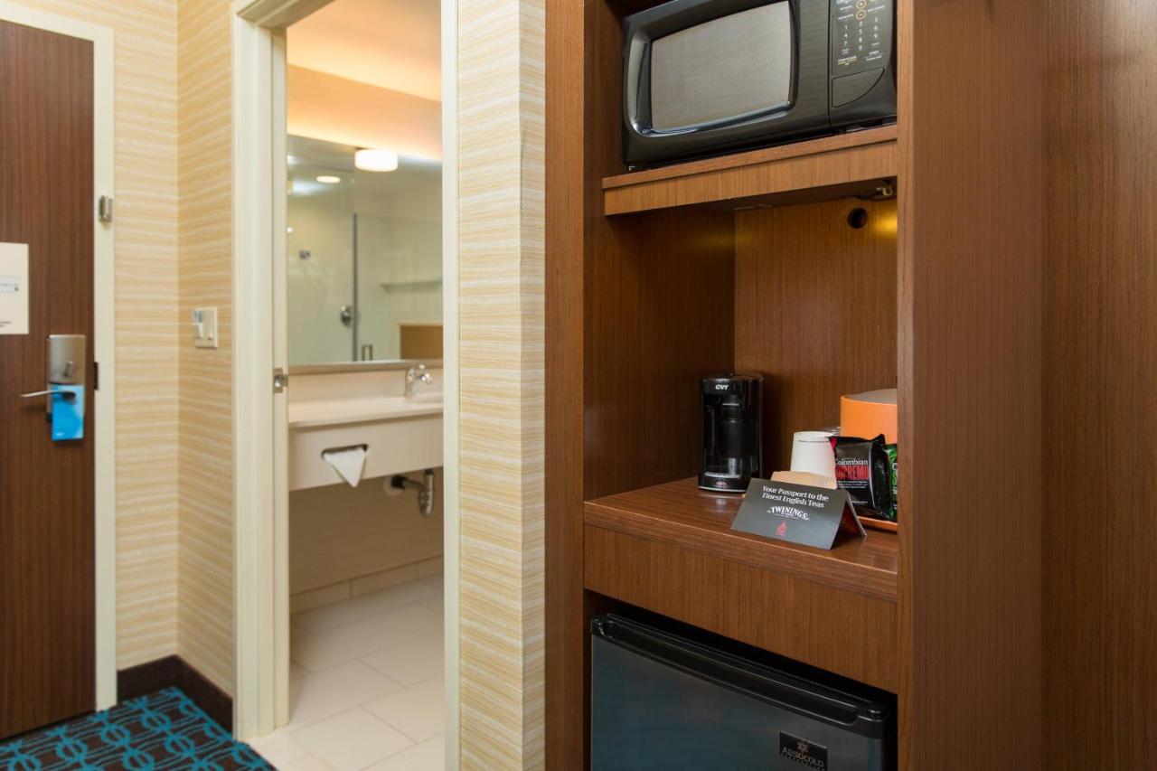 | Fairfield Inn & Suites by Marriott Sacramento Folsom