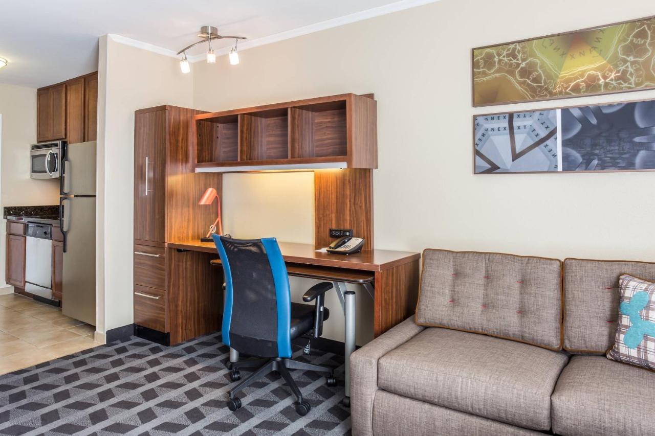 King Studio with Sofa Bed and Balcony at TownePlace Suites by Marriott Tucson Airport
