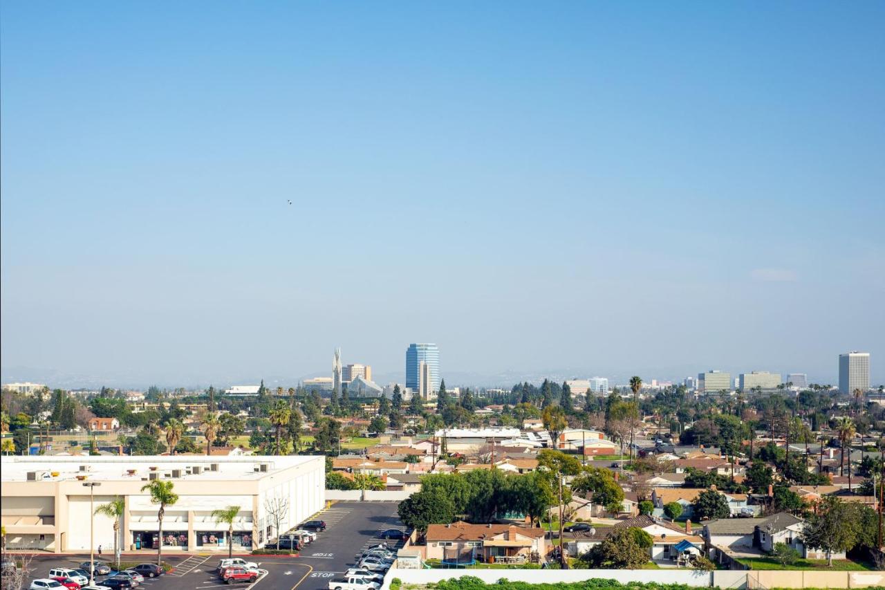 | Sheraton Garden Grove-Anaheim South