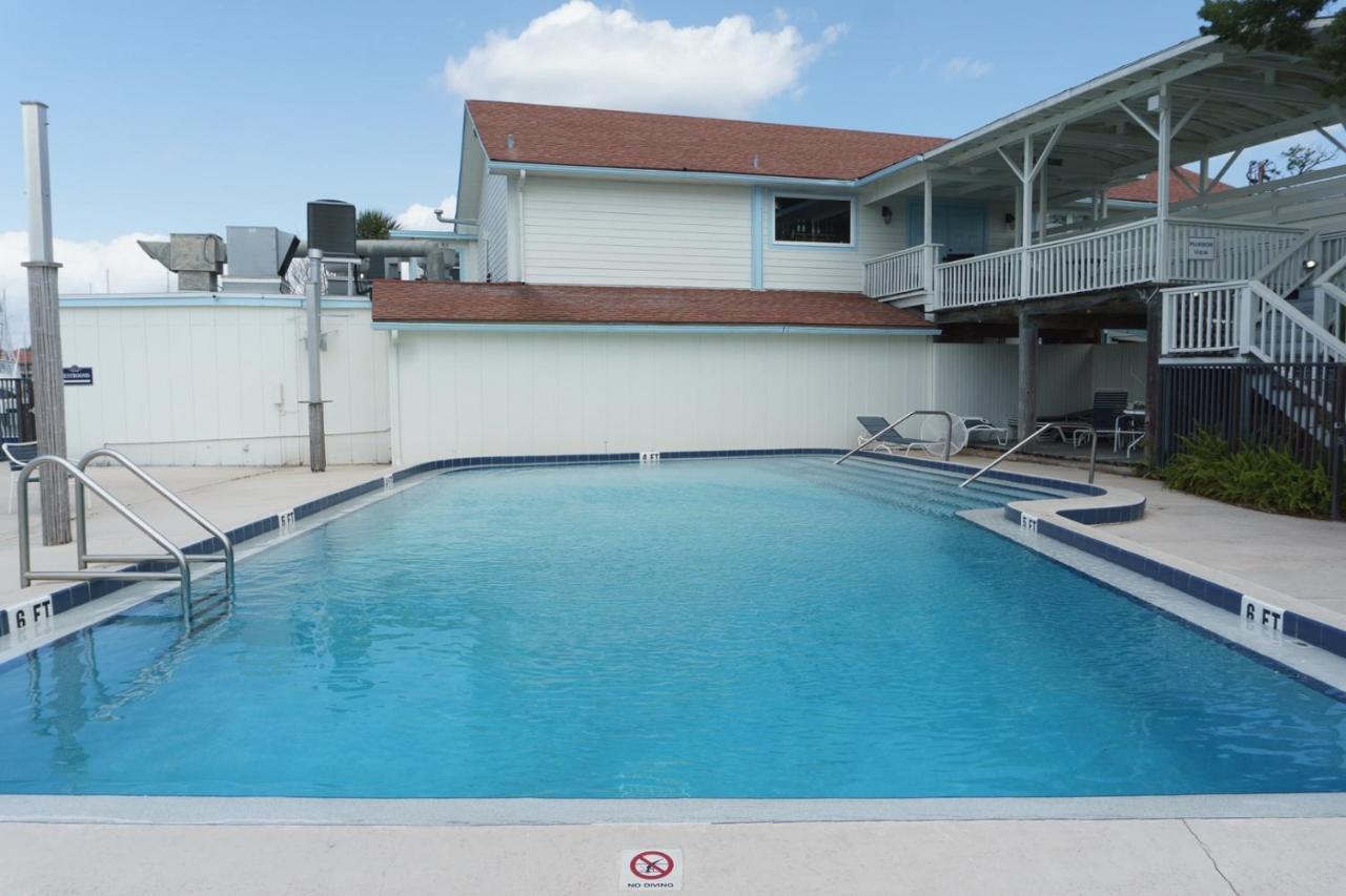  | Inn at Camachee Harbor View 22