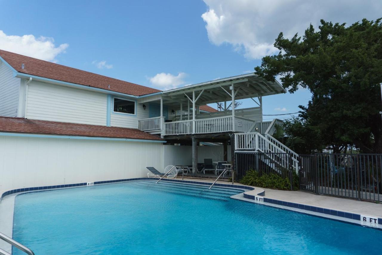  | Inn at Camachee Harbor View 22