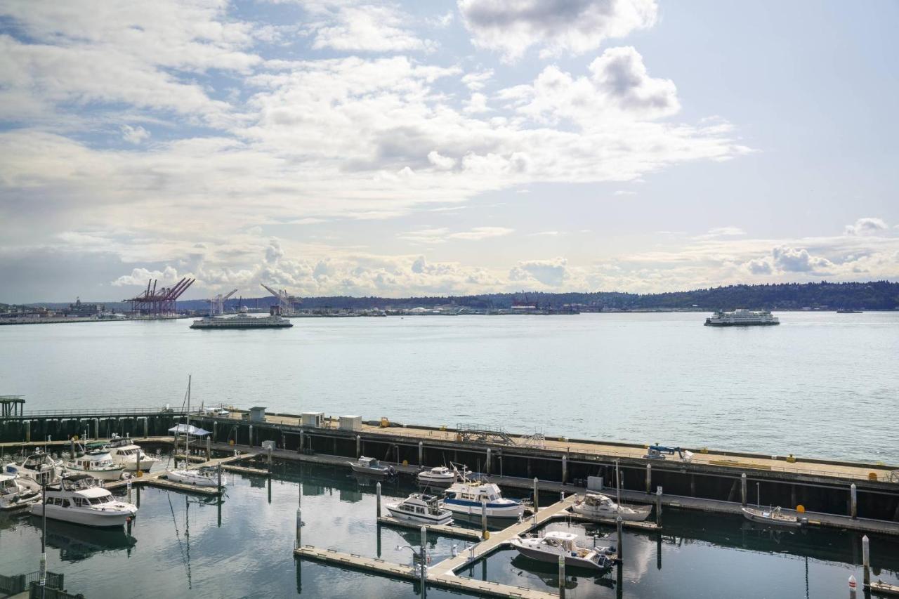 King Room - Waterfront at Seattle Marriott Waterfront