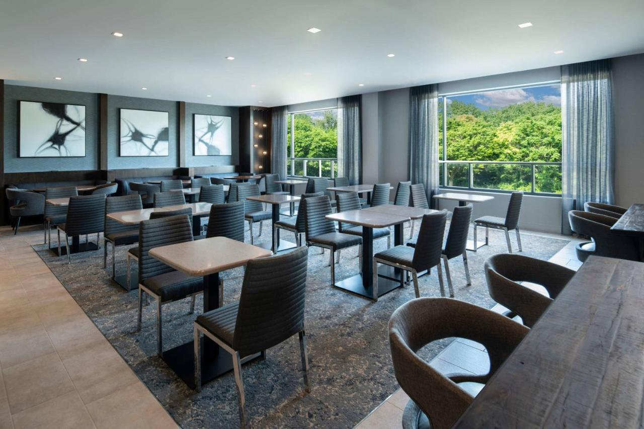 | Fairfield by Marriott Inn & Suites Boston Medford