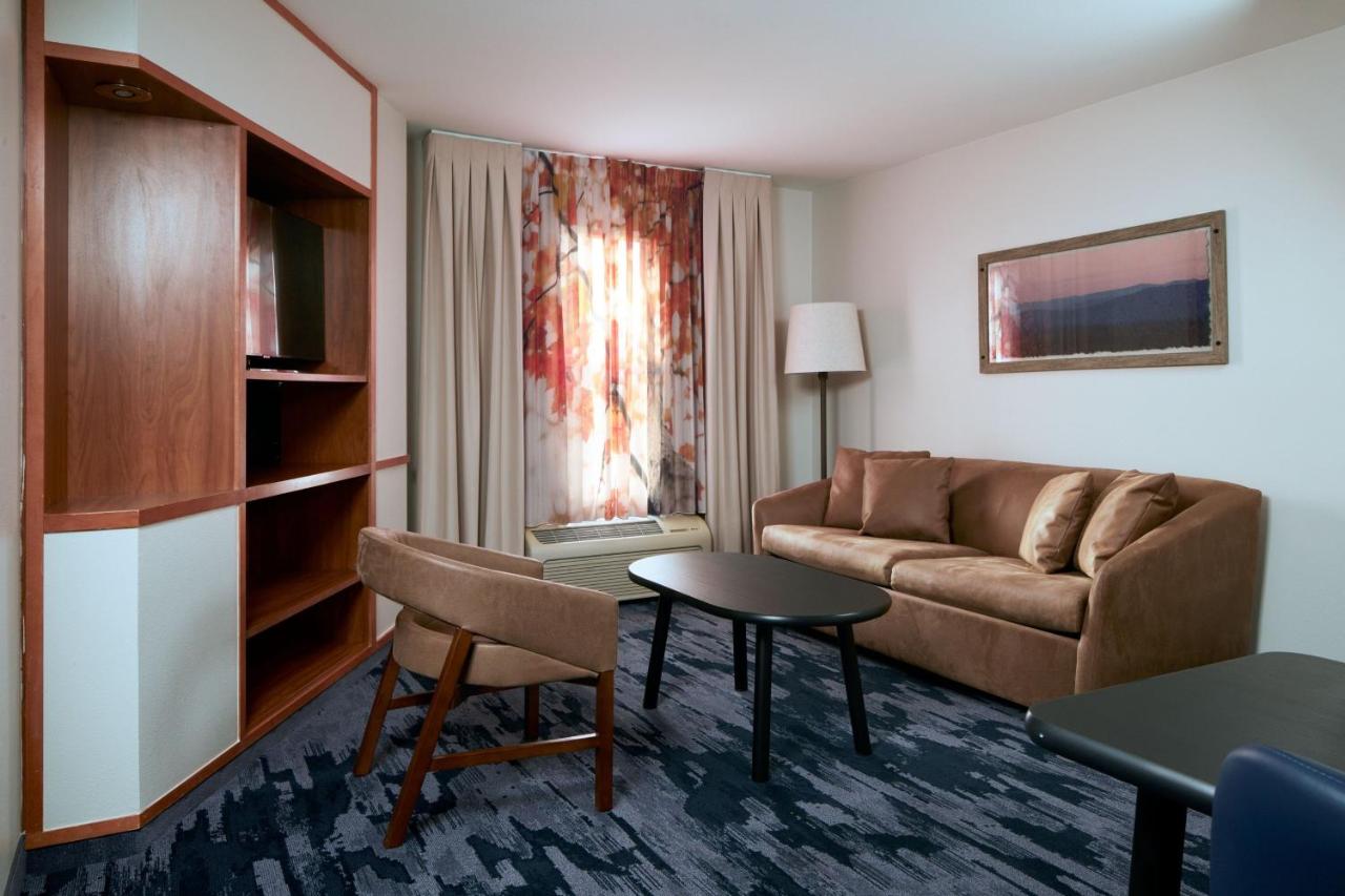  | Fairfield Inn and Suites by Marriott San Bernardino
