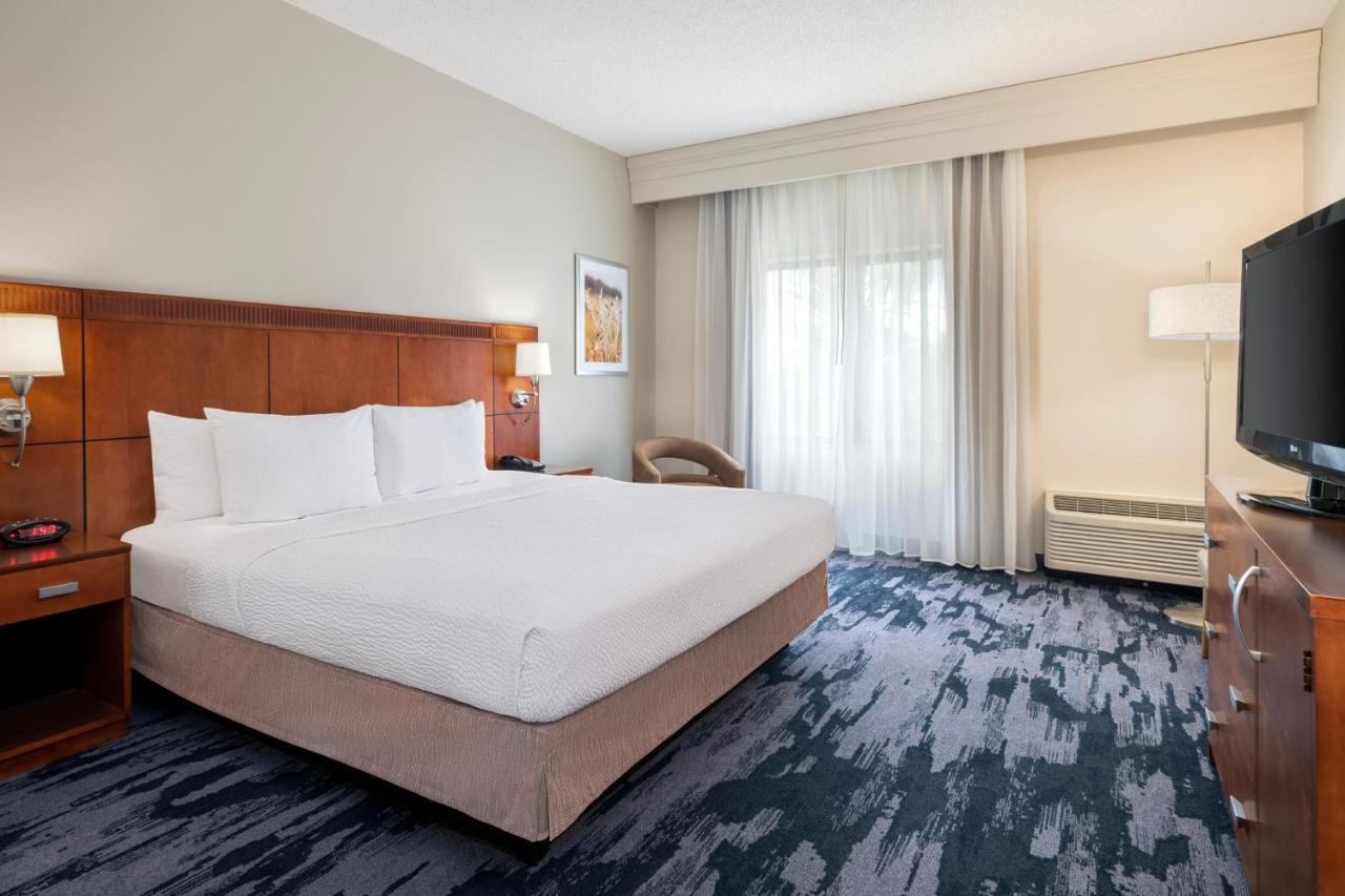 | Fairfield Inn & Suites Orlando Ocoee