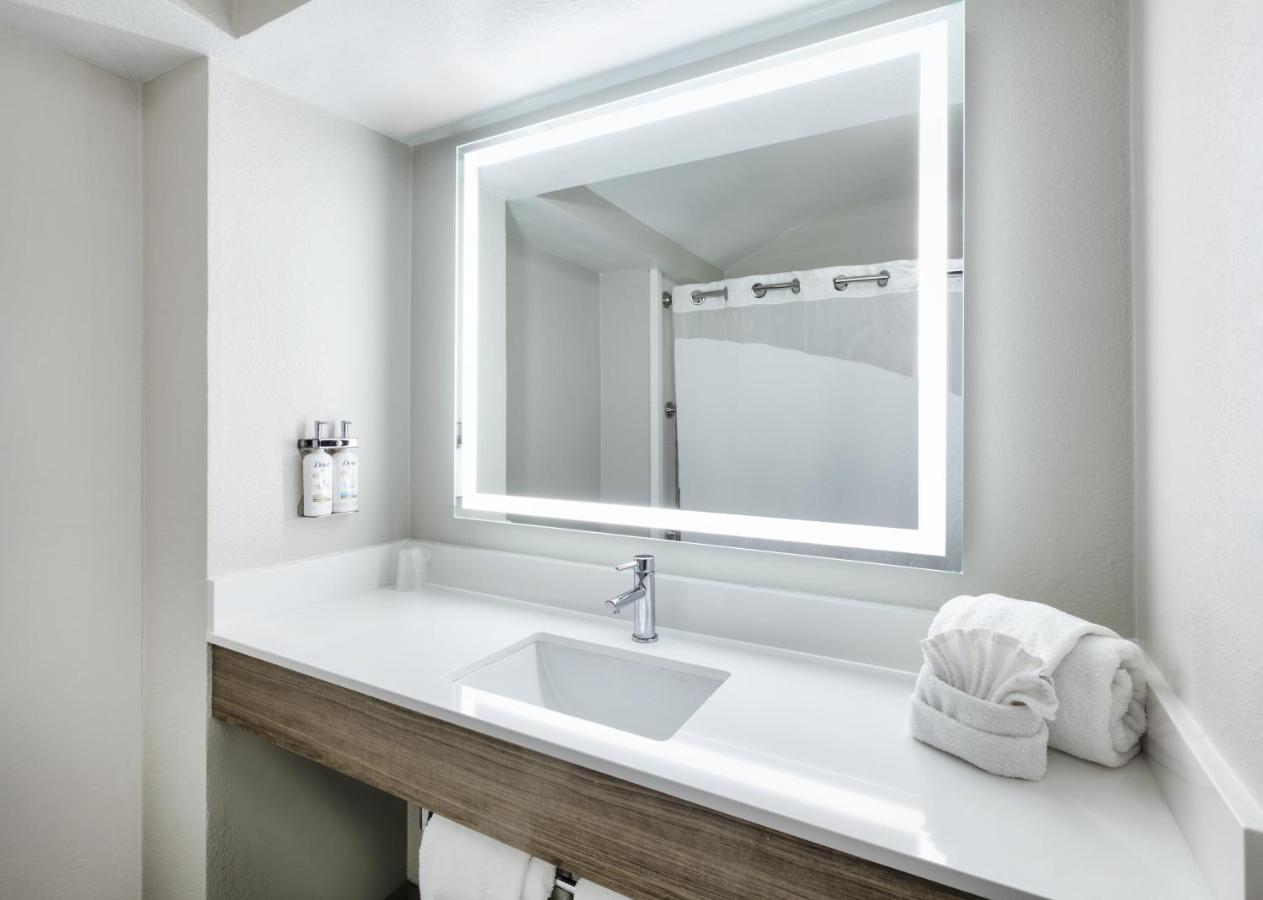 Premium Room at Holiday Inn Express & Suites Dallas Park Central Northeast, an IHG Hotel