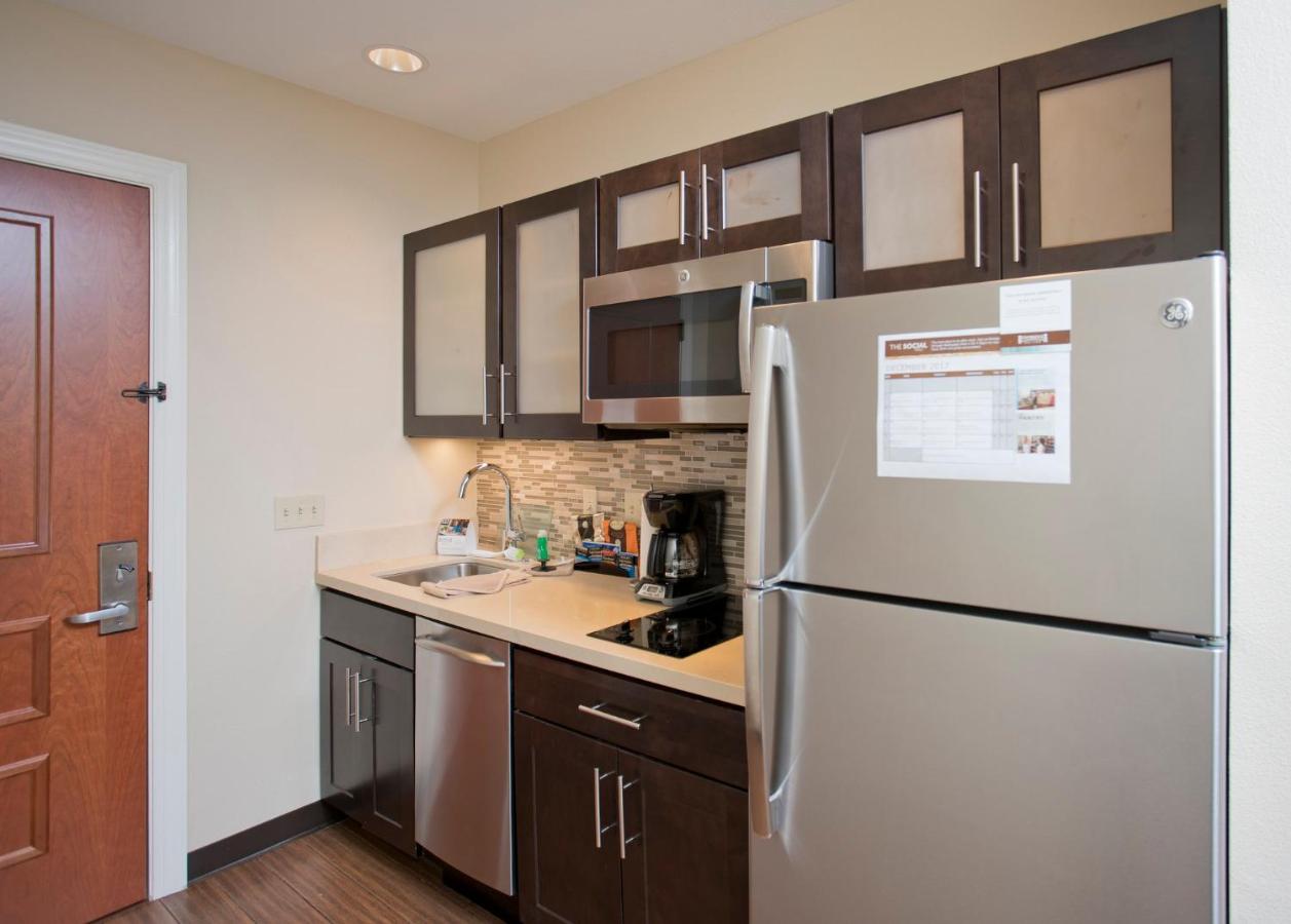 King Studio Suite - Hearing Accessible/Non-Smoking at Staybridge Suites Baltimore - Inner Harbor by IHG