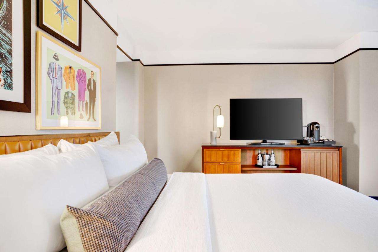 Standard Room at Hotel Indigo Minneapolis Downtown by IHG