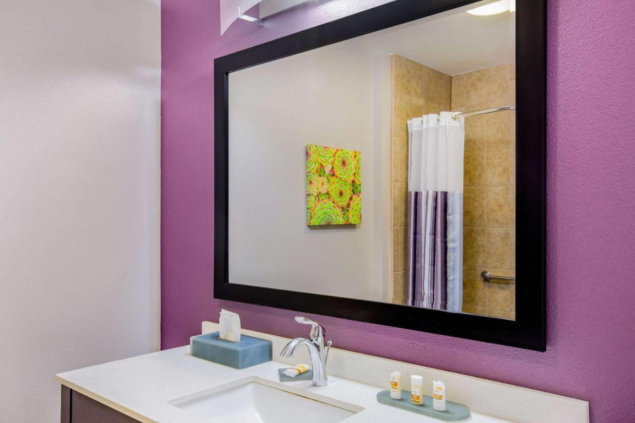 Queen Room with Two Queen Beds - Disability Access at La Quinta Inn & Suites by Wyndham Mission at West McAllen