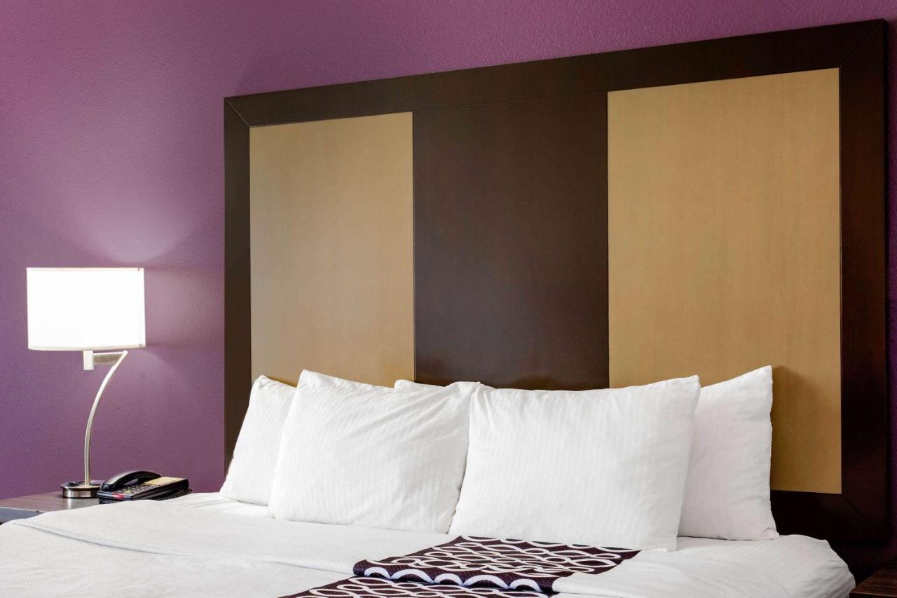 Queen Room with Two Queen Beds - Disability Access at La Quinta Inn & Suites by Wyndham Mission at West McAllen