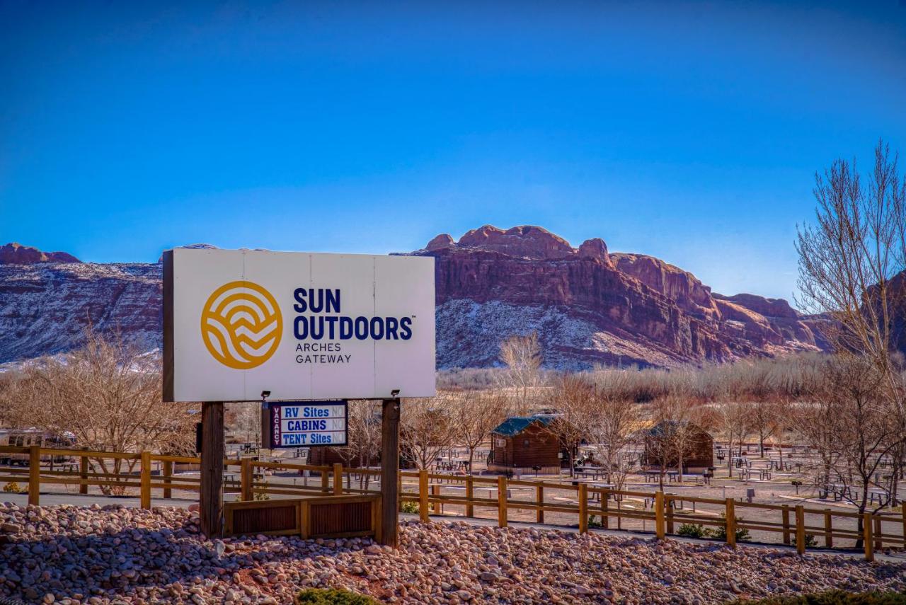 | Sun Outdoors Arches Gateway