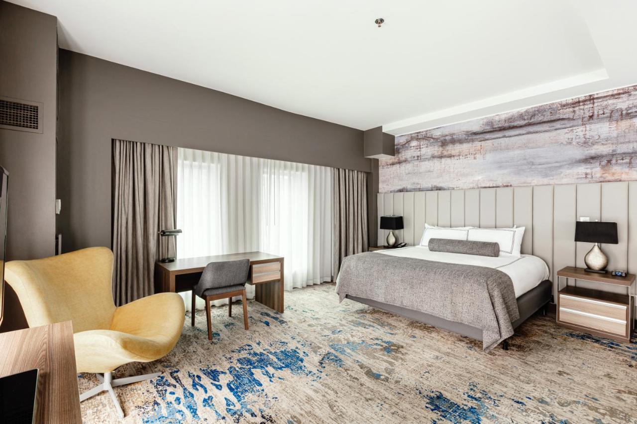 Room #23806904 at Atheneum Suite Hotel