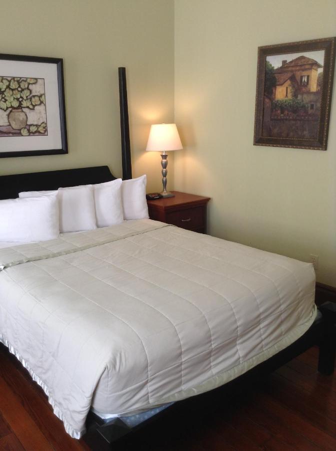 | The Prytania Oaks