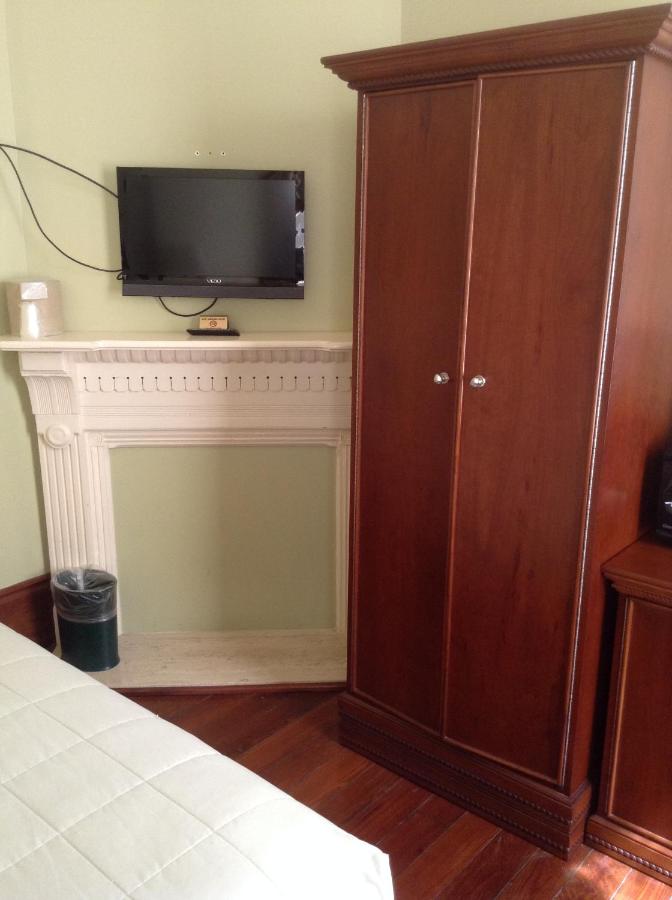 | The Prytania Oaks