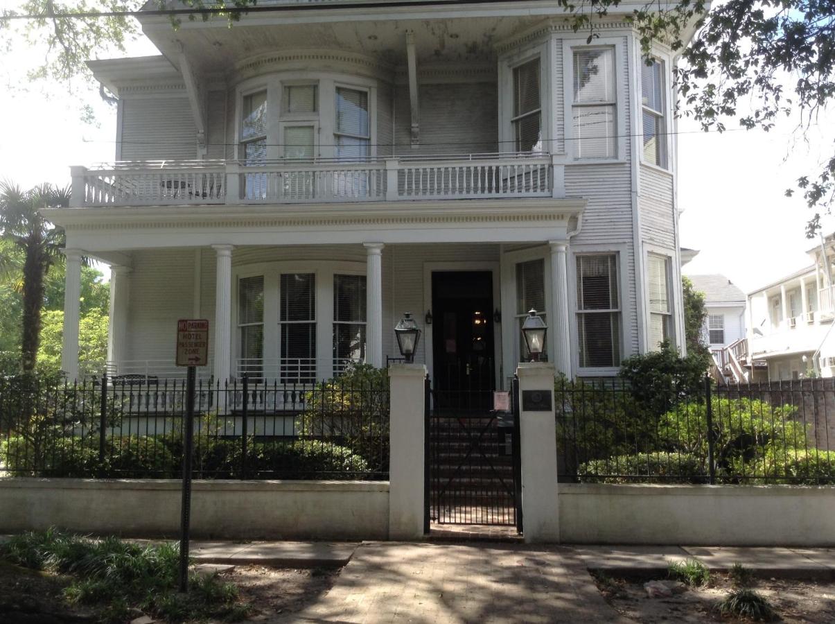  | The Queen Anne
