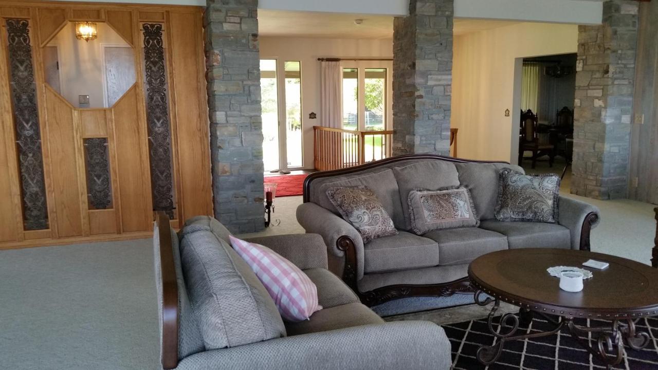  | Arky's B&B