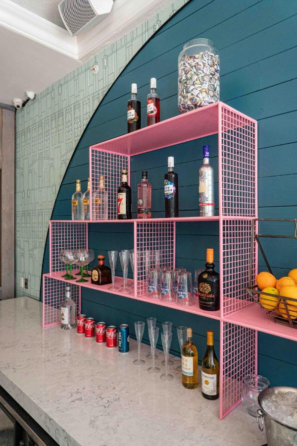 | Beds n' Drinks