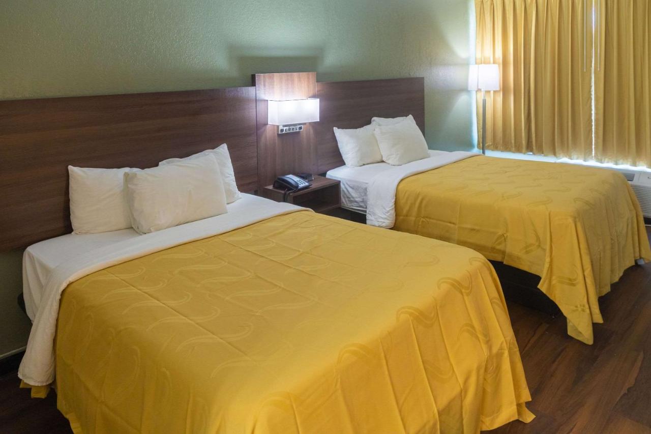 Standard Double Room with Two Double Beds - Non-Smoking at Quality Inn Richmond Hill - Savannah I-95