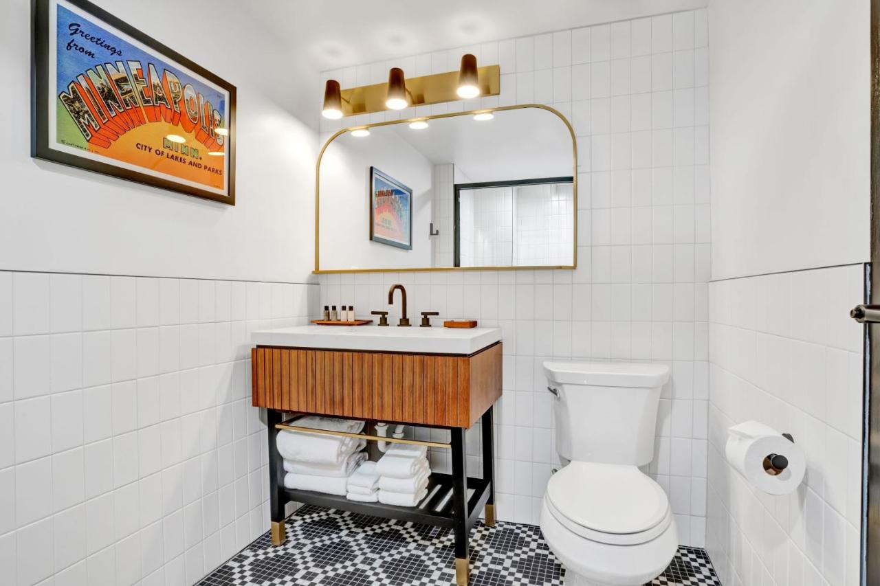 Standard King Room - Communication Accessible at Hotel Indigo Minneapolis Downtown by IHG