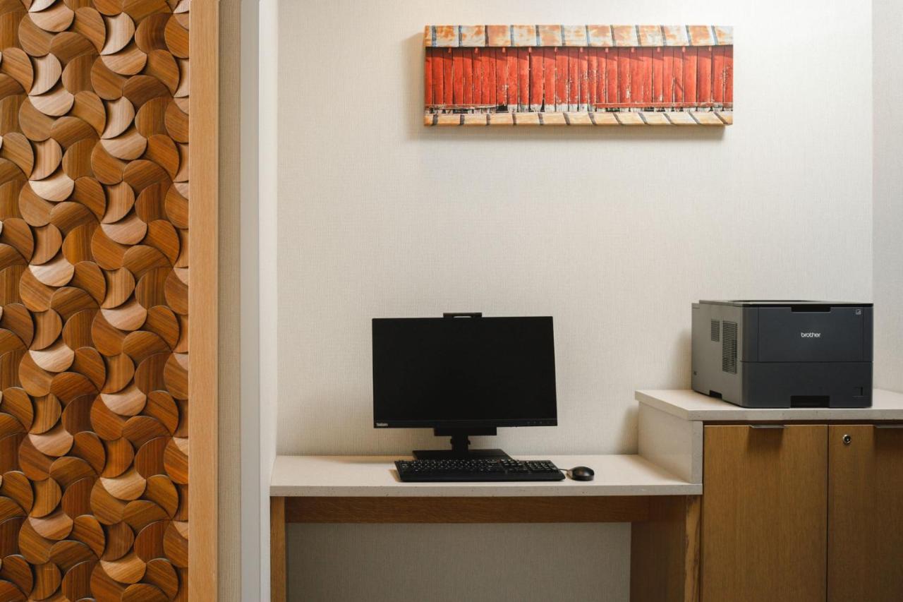 | Fairfield by Marriott Inn & Suites Knoxville Northwest