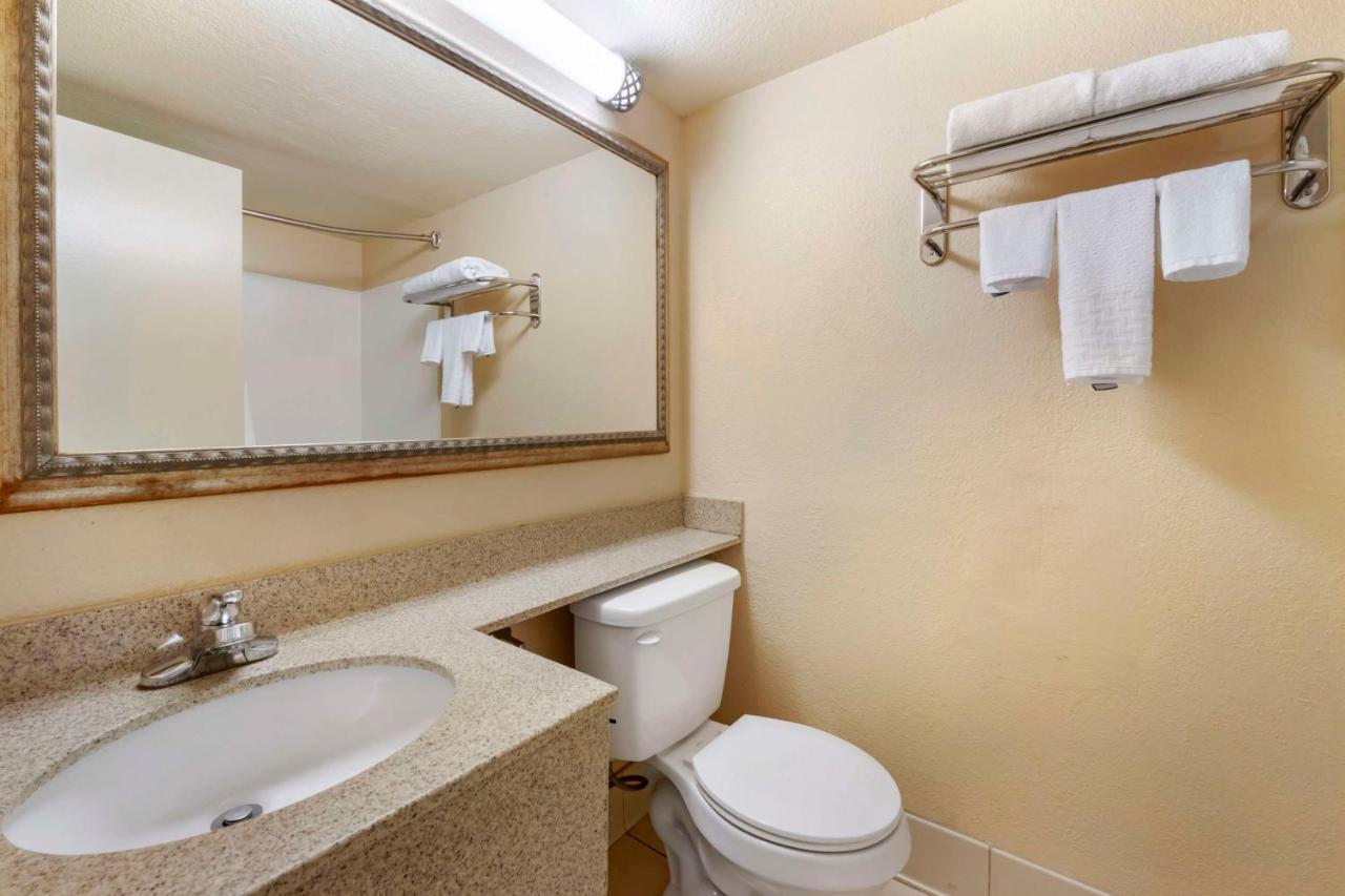 King Room with Balcony - Non-Smoking at Best Western International Speedway Hotel