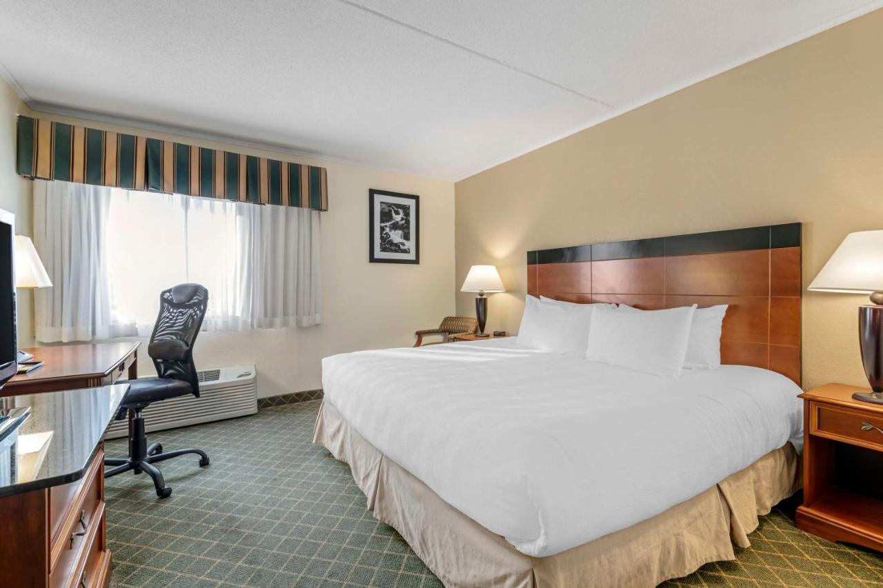 King Room - Non-Smoking at Best Western Plus Augusta Civic Center Inn