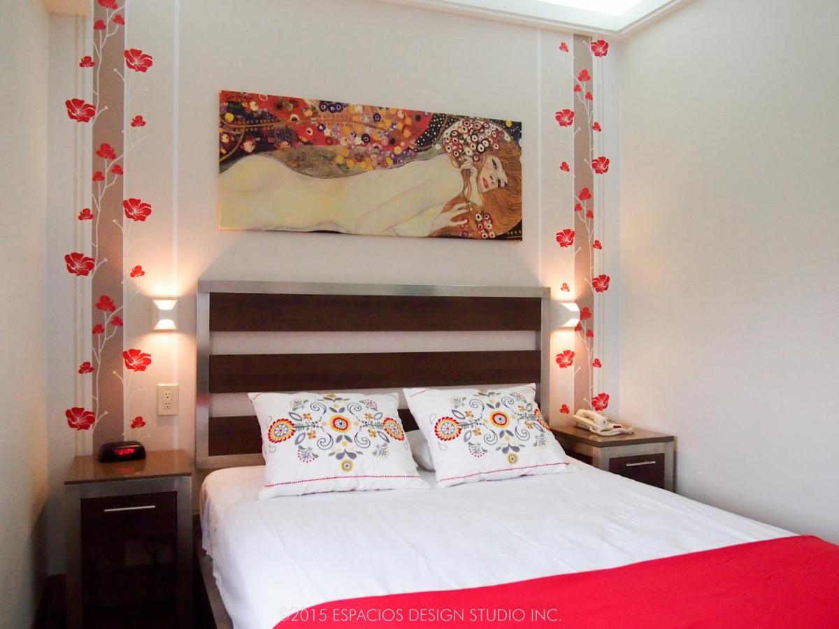 | Brooklyn Motor Inn