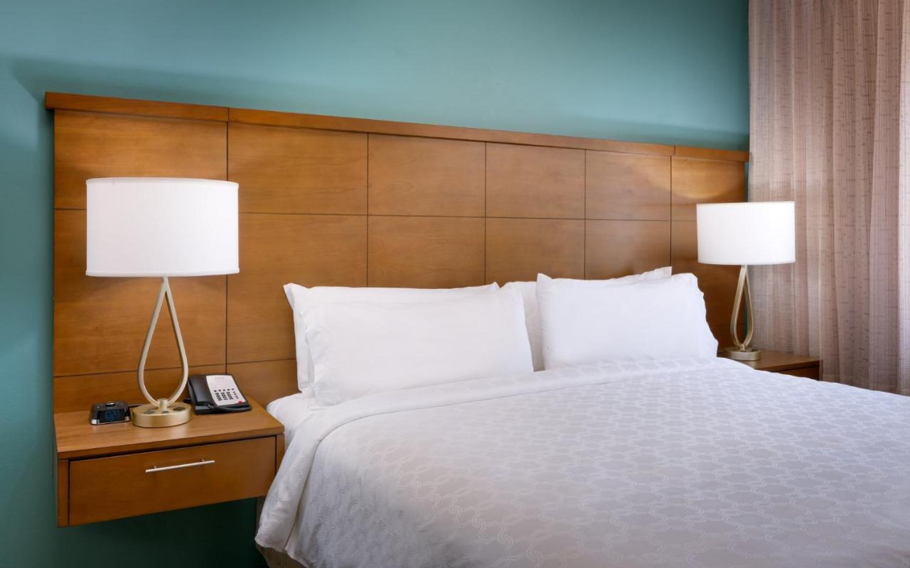 King Studio Suite - Non-Smoking at Staybridge Suites Gainesville I-75, an IHG Hotel