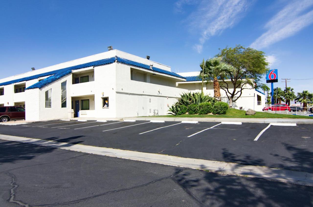 | Motel 6-North Palm Springs, CA - North
