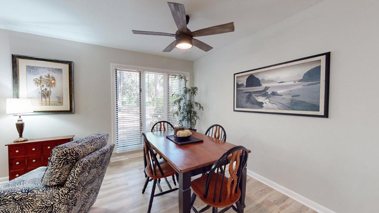 | 1852 St Andrews Commons
