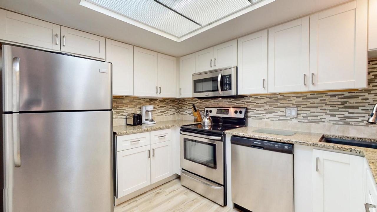 | 1852 St Andrews Commons