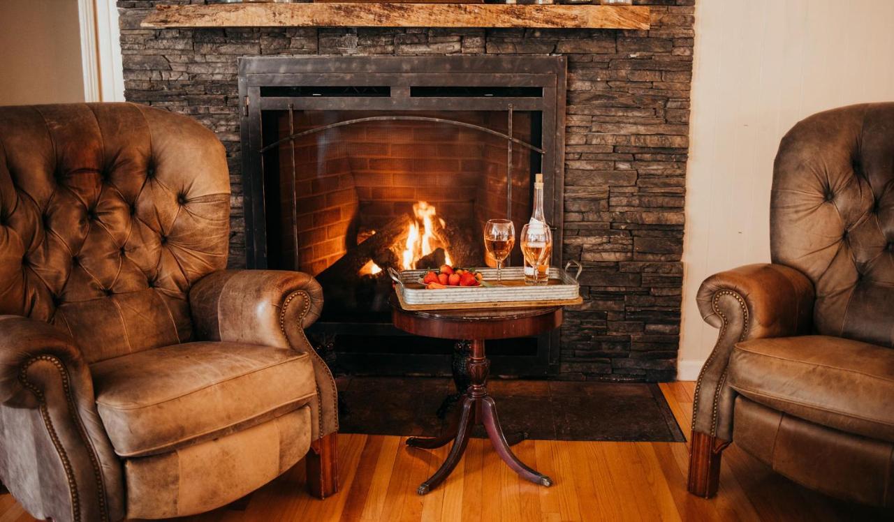  | Taylor Creek Lodge