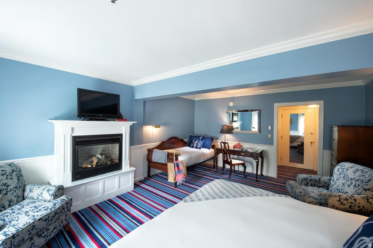 | Kennebunkport Inn