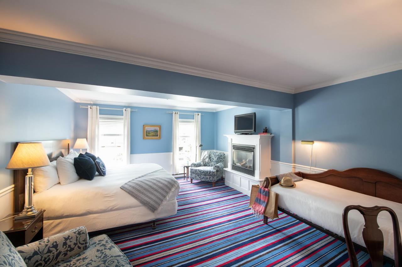 | Kennebunkport Inn