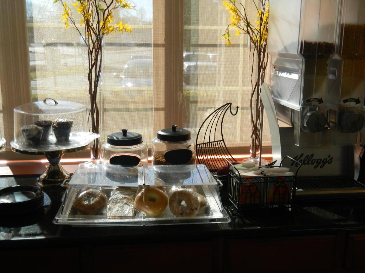  | Belvedere Inn Schenectady - Albany