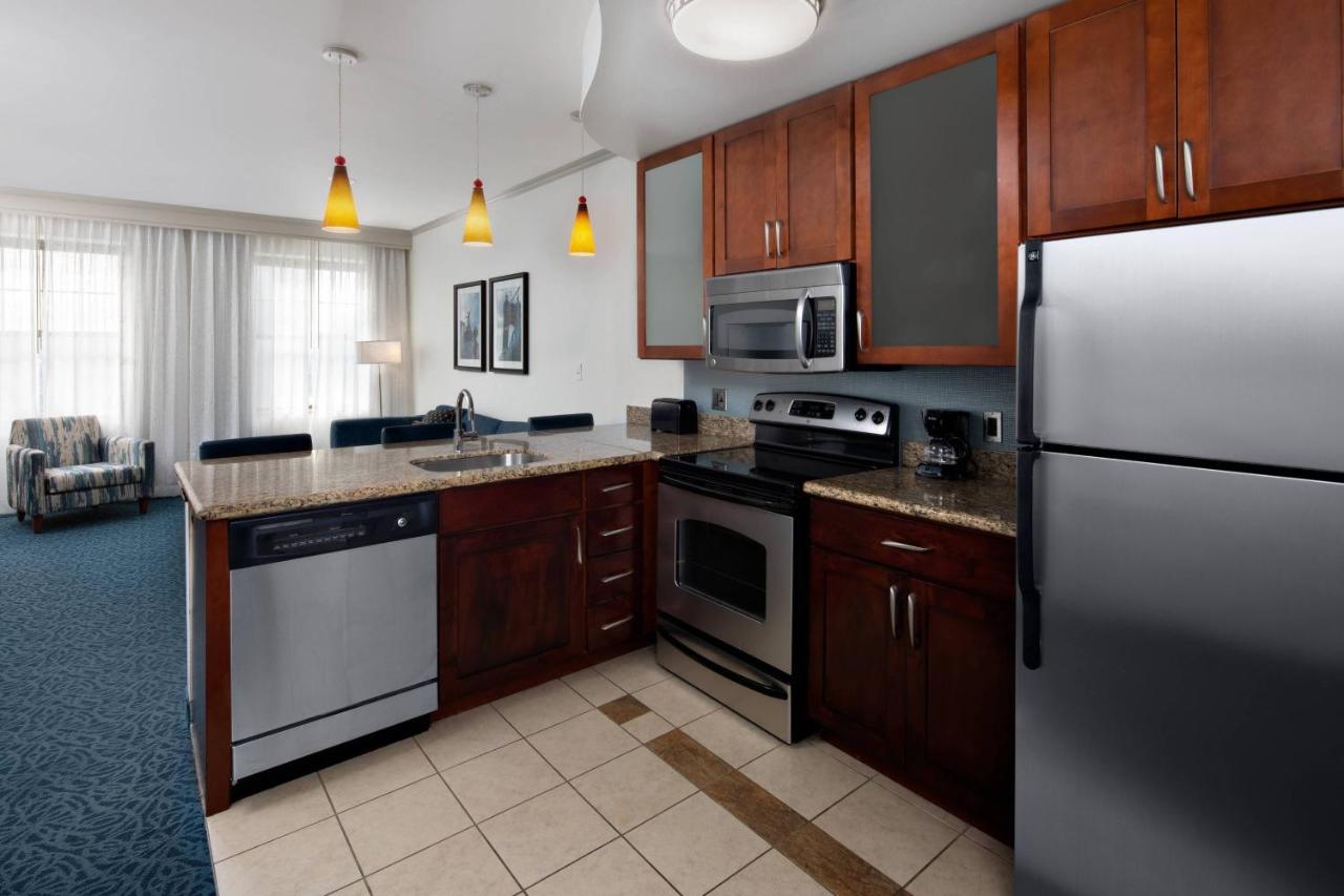 Two-Bedroom Suite at Residence Inn by Marriott Cincinnati Downtown/The Phelps