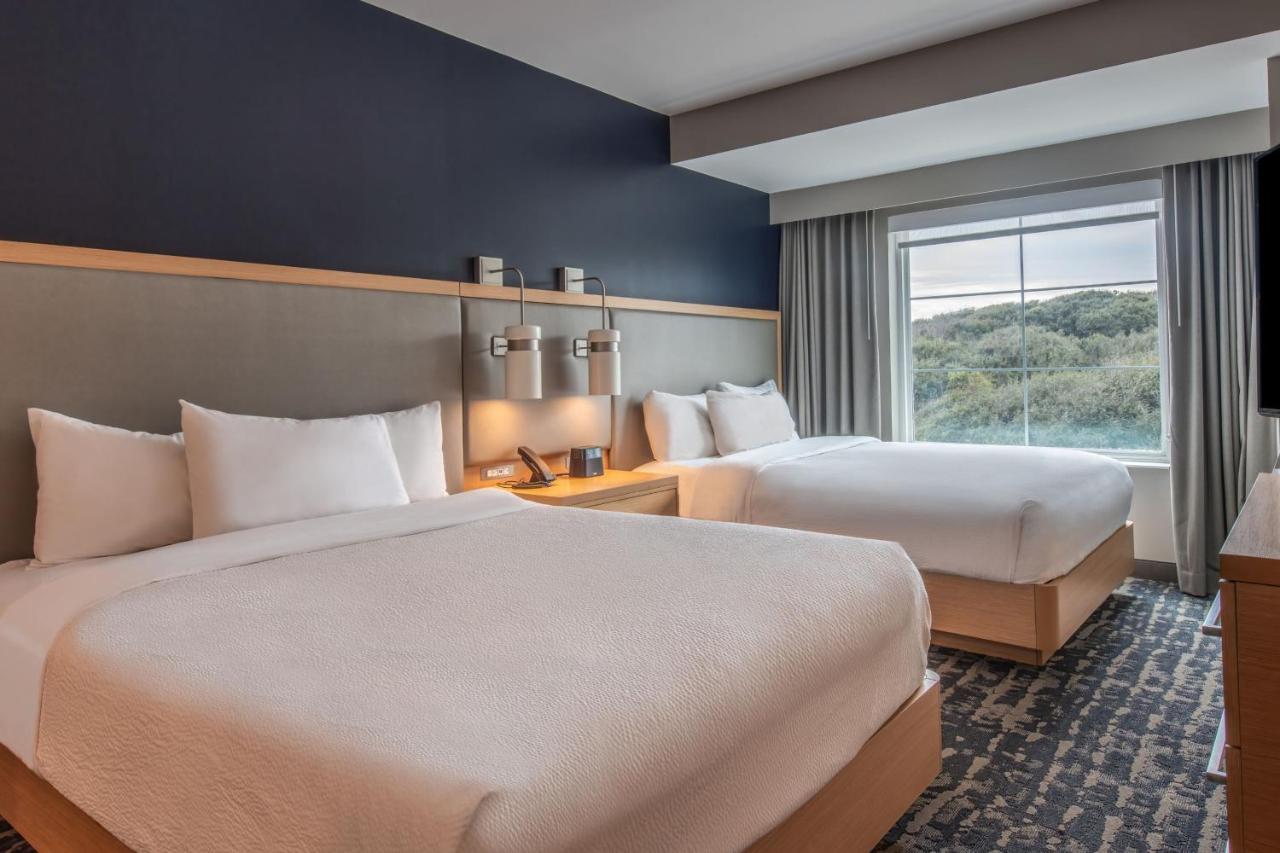 One Bedroom Suite, Island View, Two Queen Beds, Sofa Bed at Residence Inn by Marriott Jekyll Island