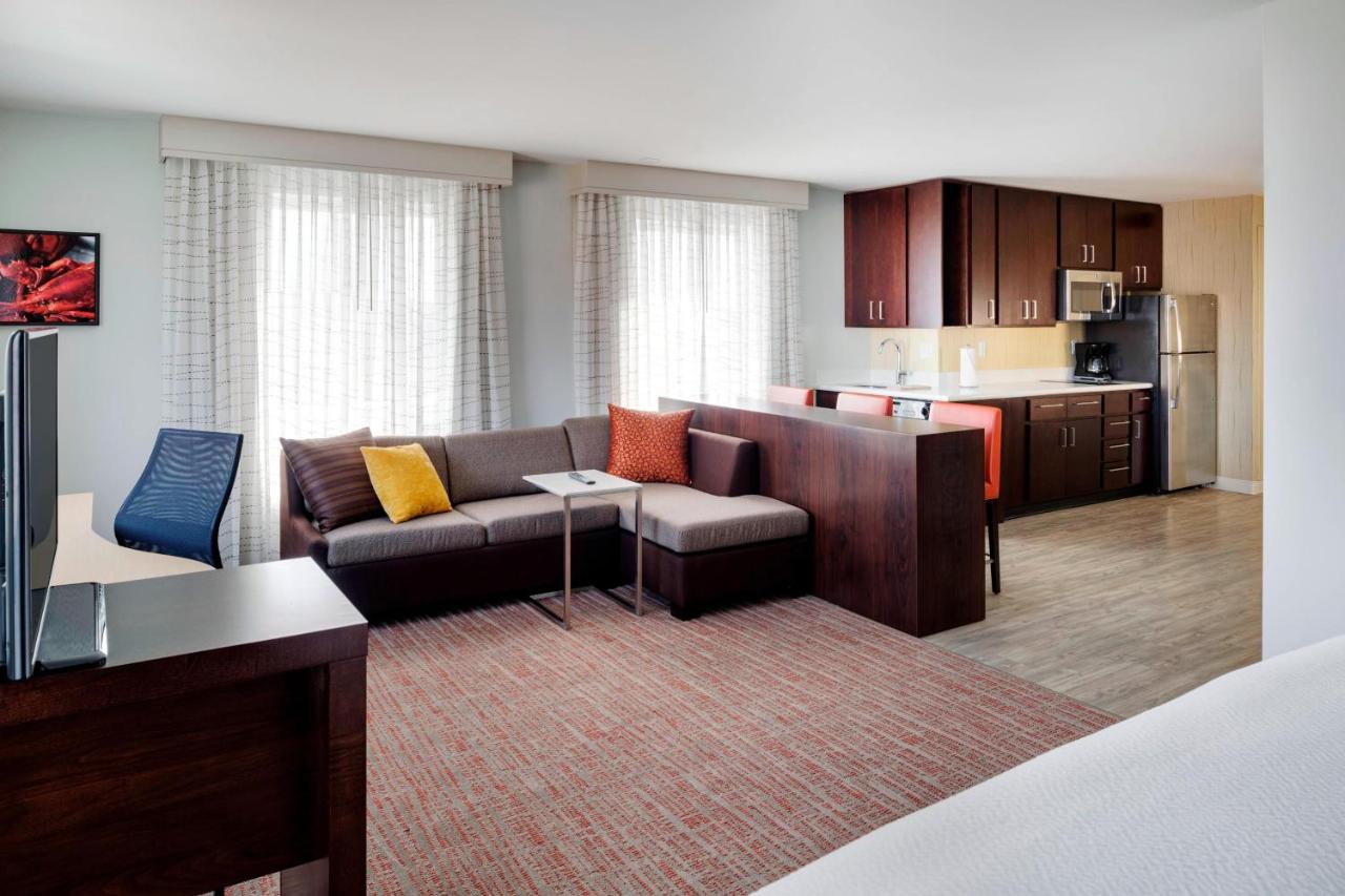 Large King Studio at Residence Inn by Marriott Bangor