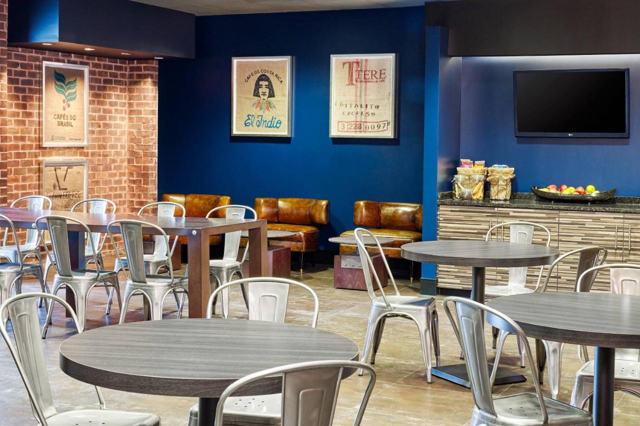 | Delta Hotels by Marriott Baltimore Hunt Valley