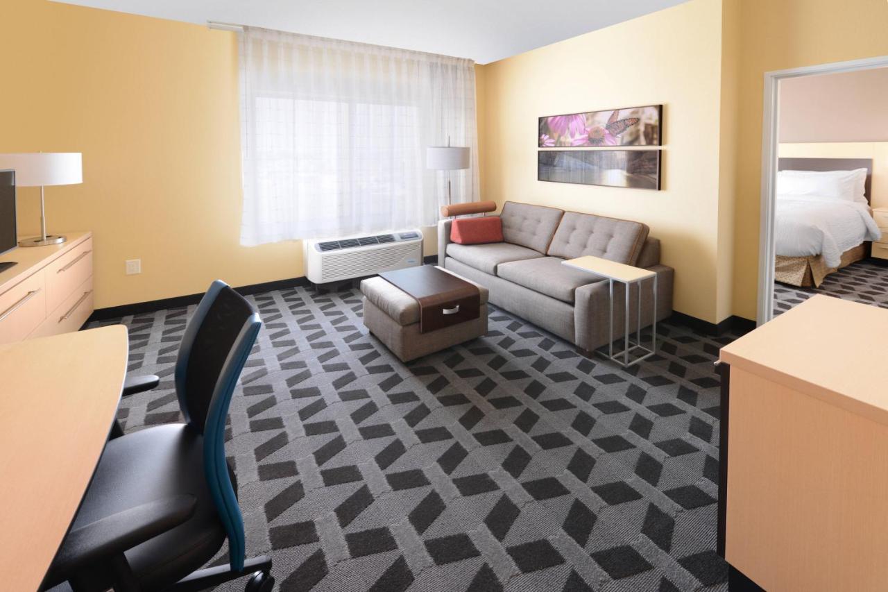  | TownePlace Suites by Marriott Laredo