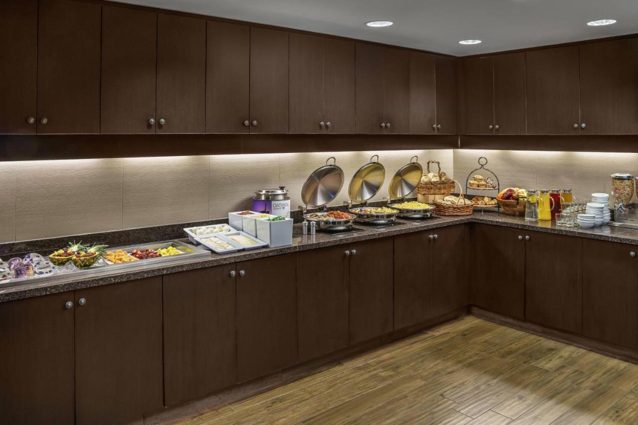 | Residence Inn Burlington Colchester
